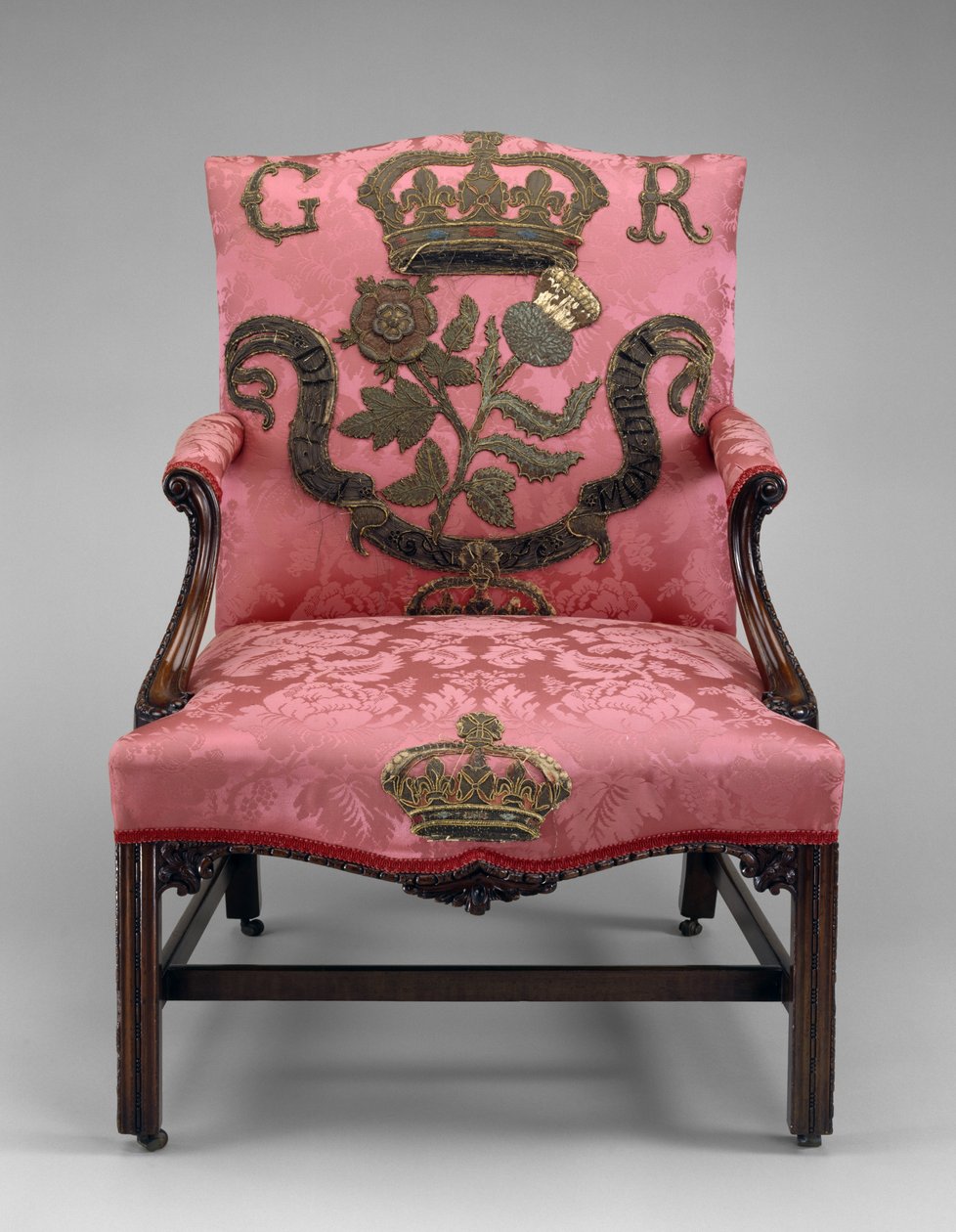 Lenestol, ca. 1750 (mahogni og møbeltrekk) av Richard and Elwick Edward (attr. to) Wright