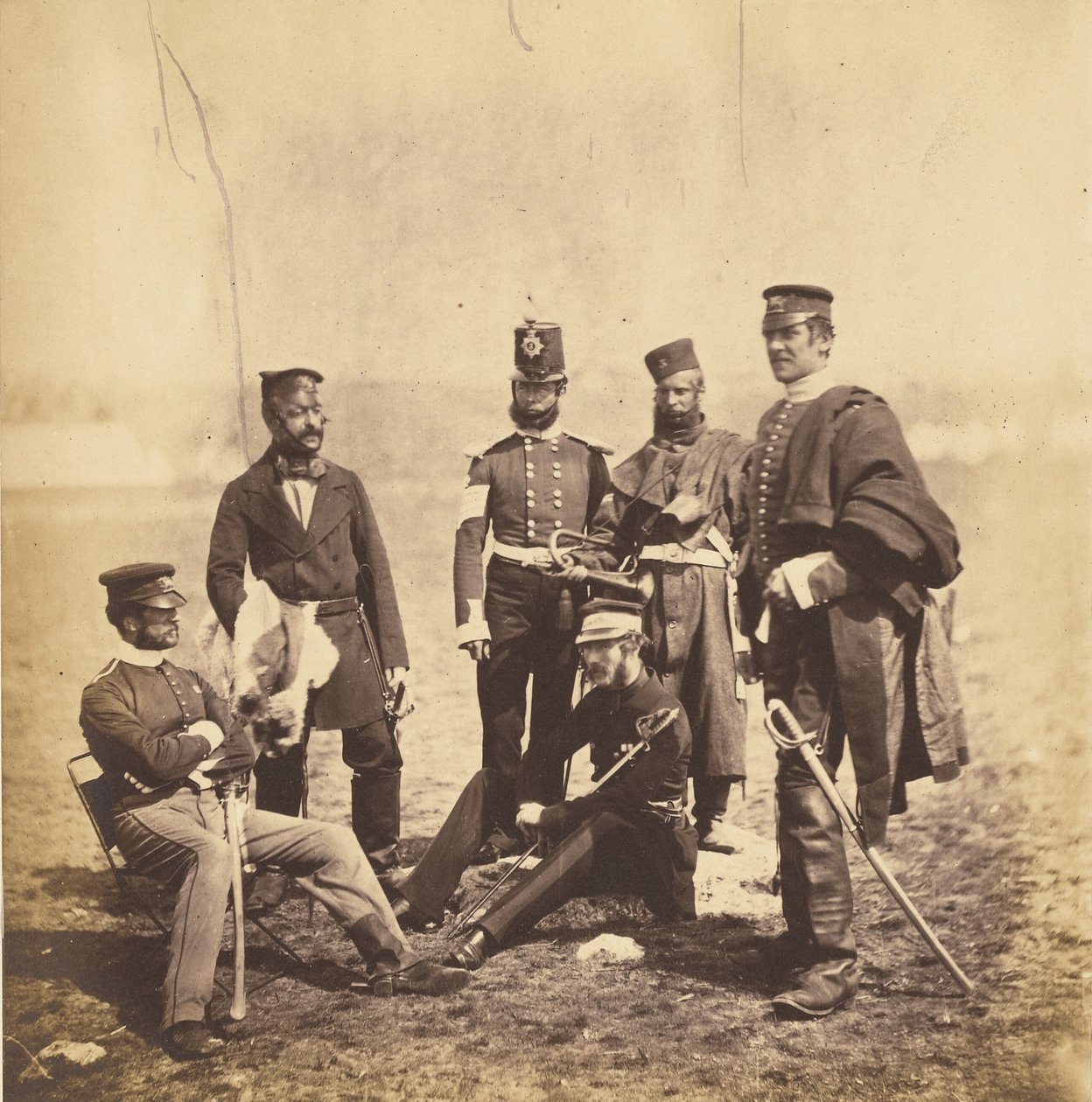 Brigadegeneral Van Straubenzee og offiserer fra Buffs av Roger Fenton