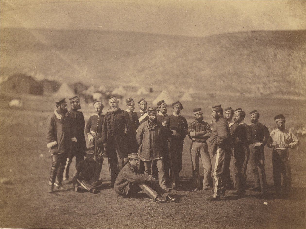 Oberst Doherty, offiserer og menige. 13. lette dragoner. av Roger Fenton
