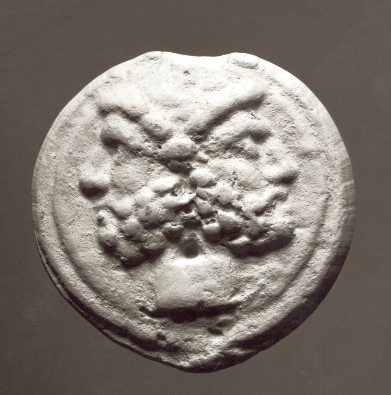 Mynt som viser guden Janus, 753 f.Kr.-476 e.Kr. (metall) av Roman