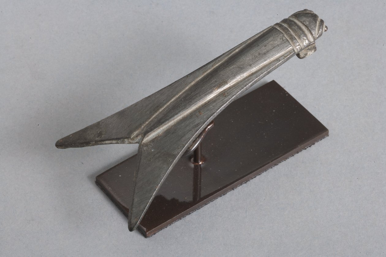 Fibula av en sikada (tinn bronse) (se også 325662) av Roman