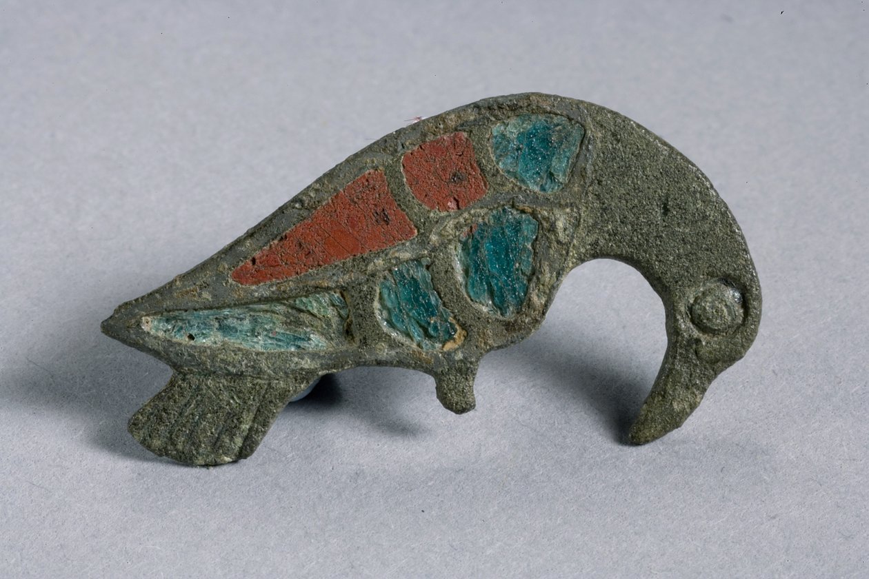 Fibula of an Eagle, romersk-britisk, 2.-3. århundre e.Kr. (bronse med emaljeinnlegg) av Roman