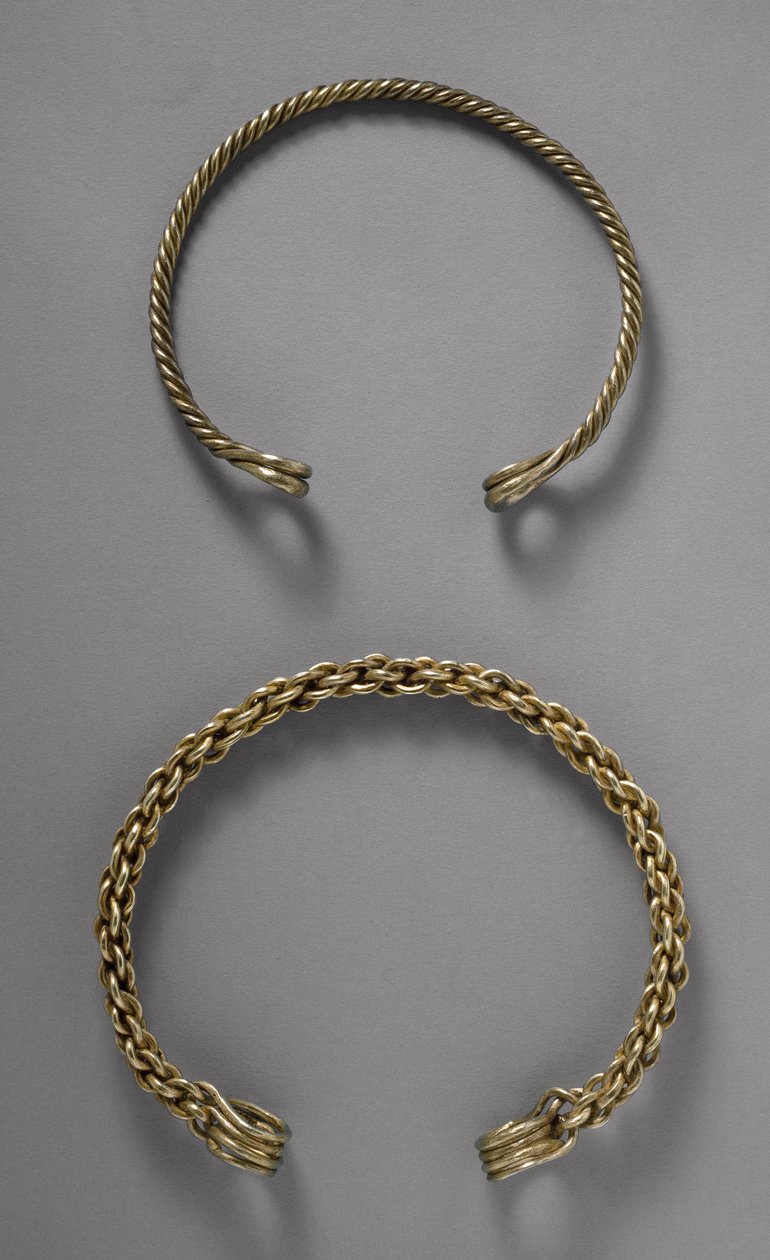 Halsringer (Torcs) fra Ulceby, Lincolnshire, 1. århundre f.Kr. (electrum) av Roman