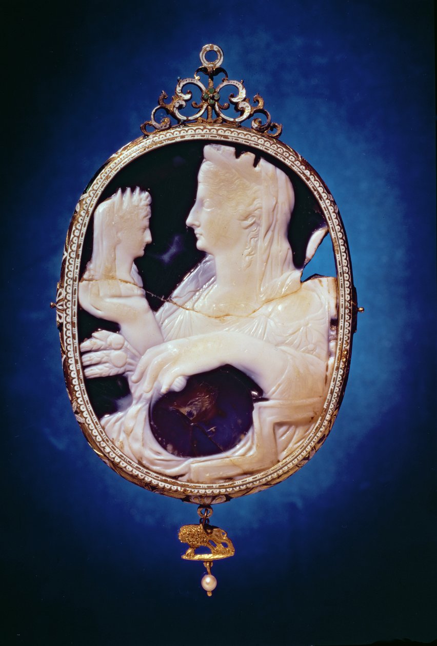 Sardonyx Cameo som bærer profilen til Livia kone til keiser Augustus (63BC-14AD) og Tiberius (Claudius Nero) (42BC-37AD), 1. århundre (sardonyx) av Roman