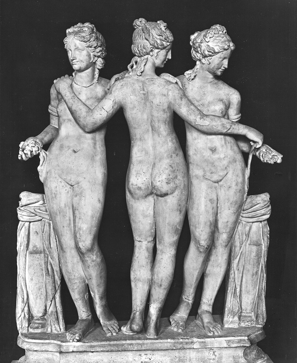 The Three Graces , kopi av en gresk original fra det andre århundre f.Kr. (marmor) (se 191014 og 191015) av Roman