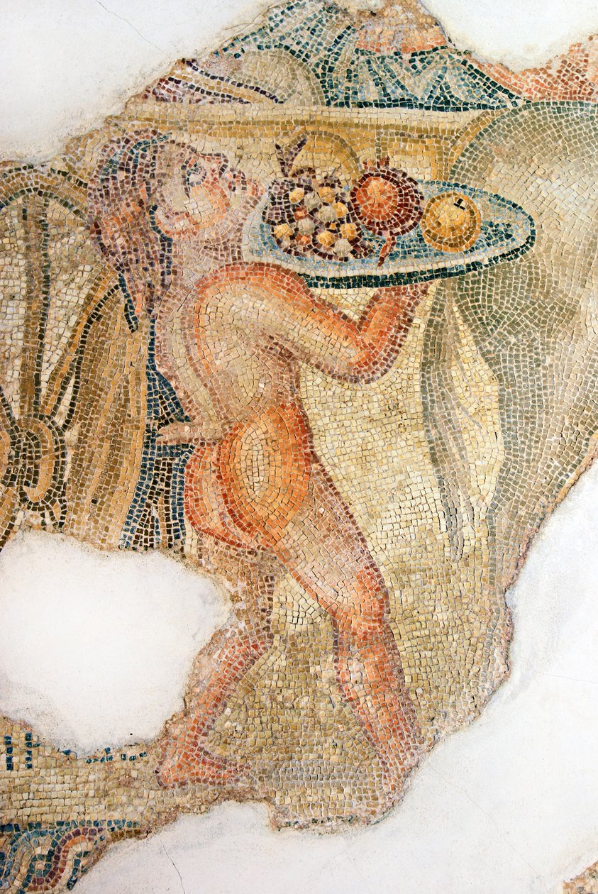 The Triumphant Procession of Dionysos, detalj av fruktbæreren. House of Aion, Paphos, Kypros mosaikk av Roman