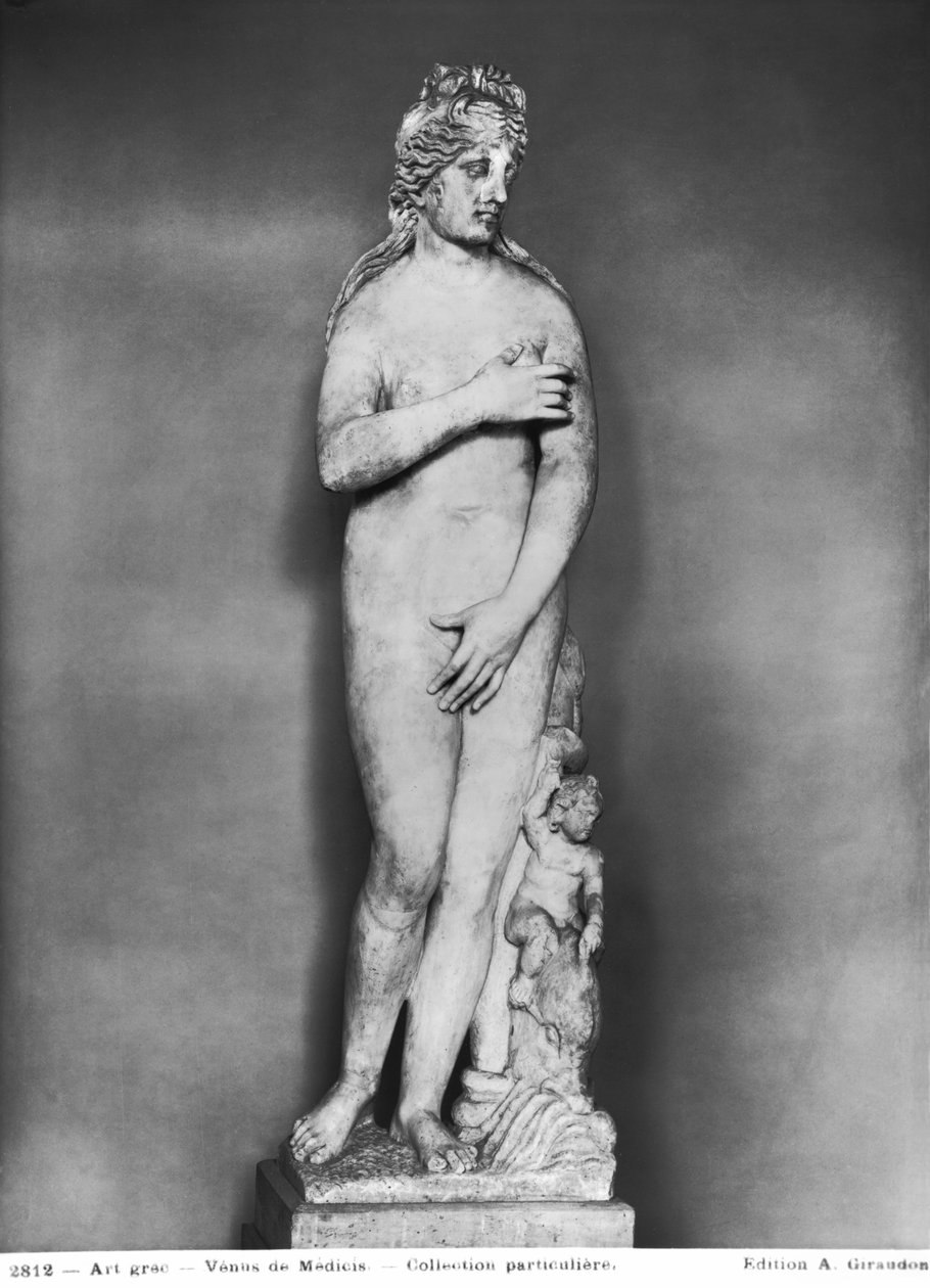 Venus med Eros som rir på en delfin (marmor) av Roman