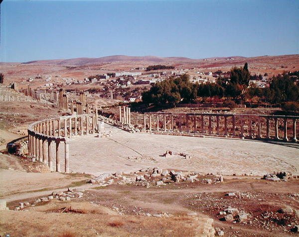 Utsikt over forumet (Agora) av Roman