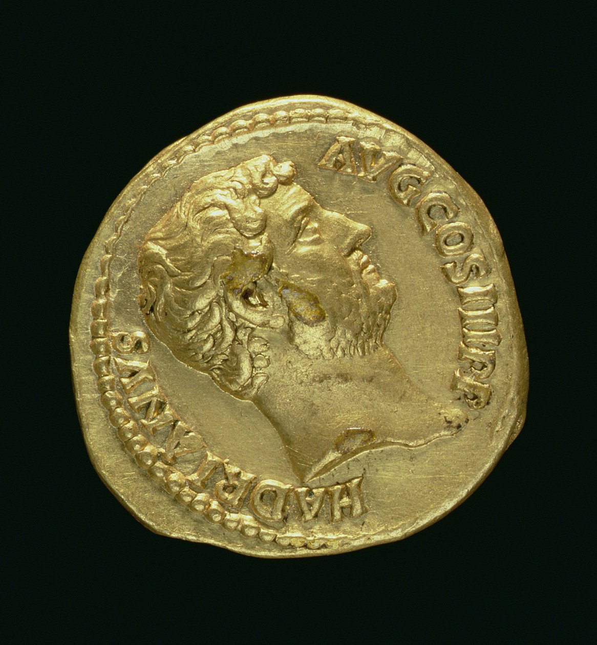 Aureus (forsiden) av Hadrian (117-138 e.Kr.) barhodet. (gull) Inskripsjon: HADRIANVS AVGUSTVS (for bakside se 119153) av Roman