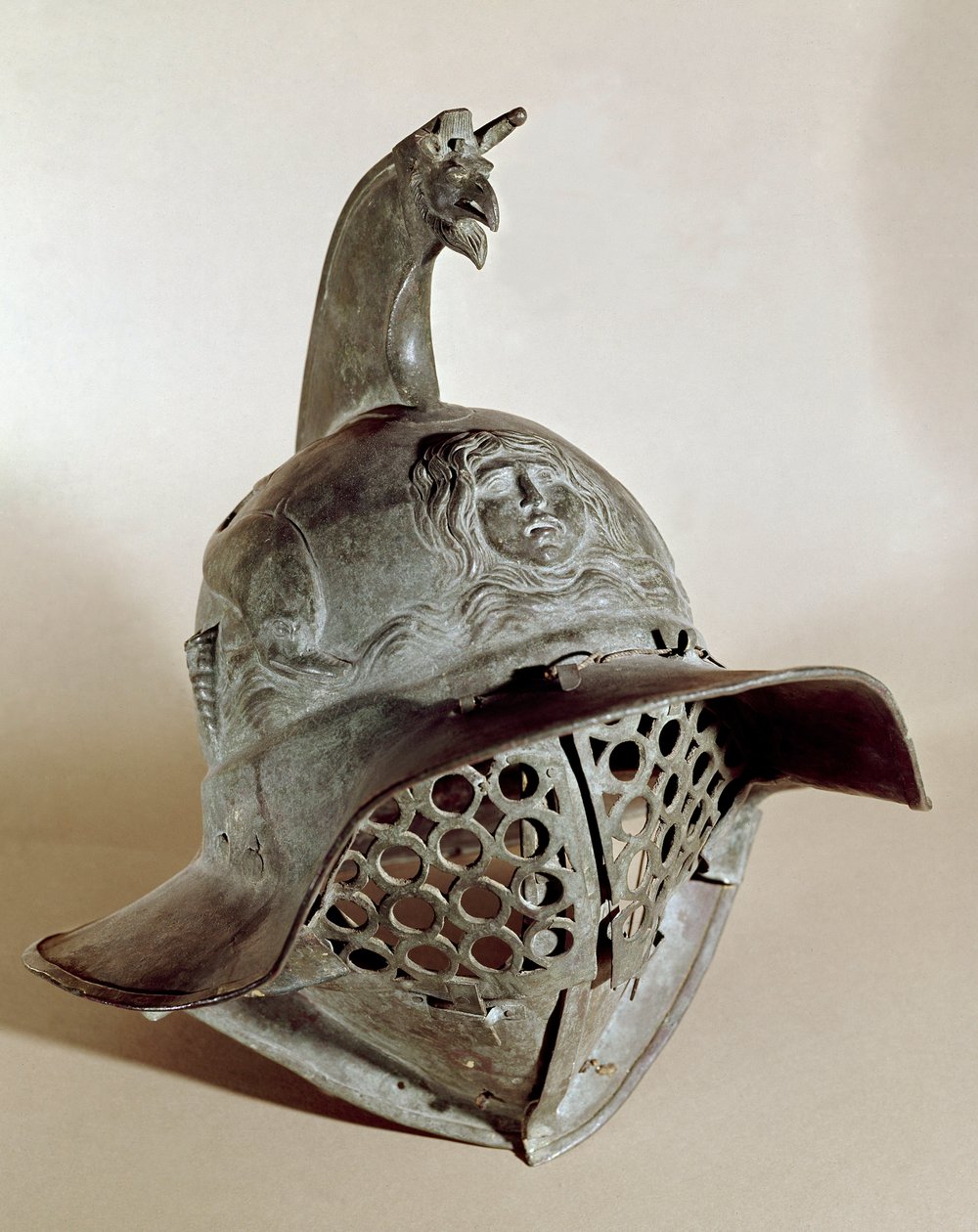 Bronsehjelm av gladiator av Roman