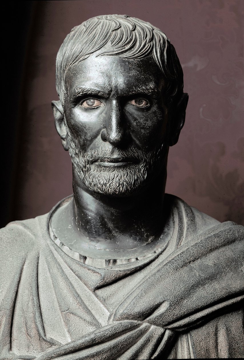 Byste av Brutus (Bruto Capitolino) (Capitolin) - Bronseskulptur, 300 f.Kr., Dim. 79 cm - Roma, Musei Capitolini, Palazzo dei Conservatori, Sala dei Trionfi - Byste av Lucius Junius Brutus, kjent som Capitoline Brutus - Bronseskulptur av Roman