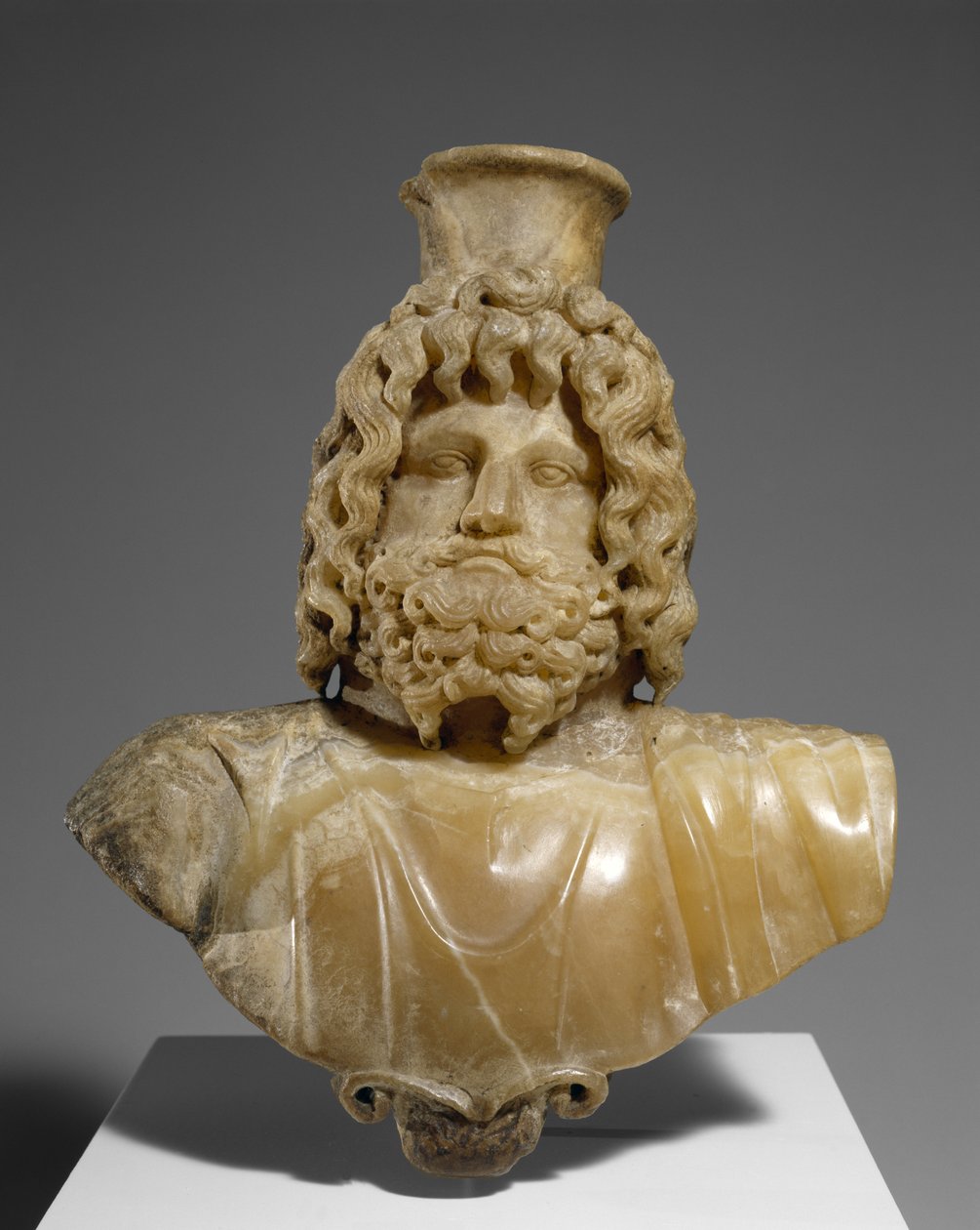Byste av Serapis, 100-150 e.Kr. (alabaster) av Roman