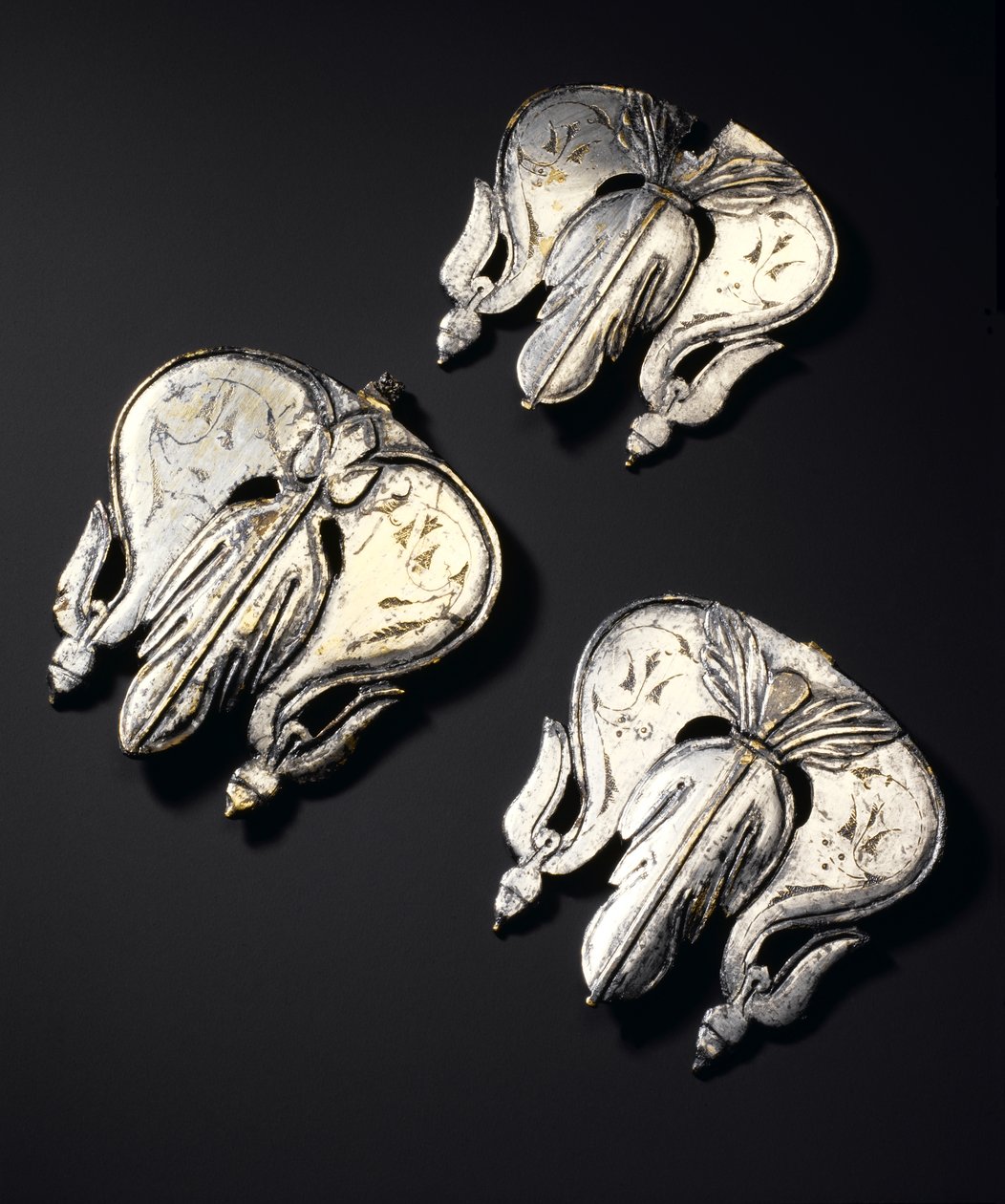 Kavalerisele-anheng med rester av niello-dekor, fra det romerske stedet i Newstead, Melrose, AD 80-100 (forsølvbelagt) av Roman