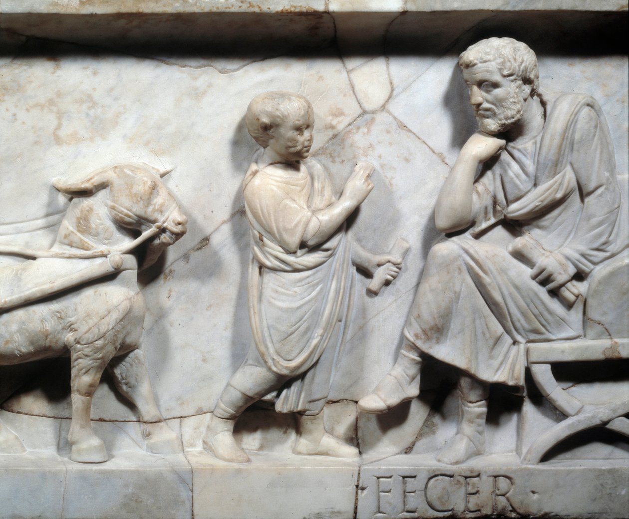 Fragment av sarkofagen til Marcus Cornelius Statius Rundt 150 e.Kr. - Detalj av en romersk sarkofag: scene av livet til et barn som representerer eleven og hans herre. Romerriket. Paris, Louvre-museet av Roman