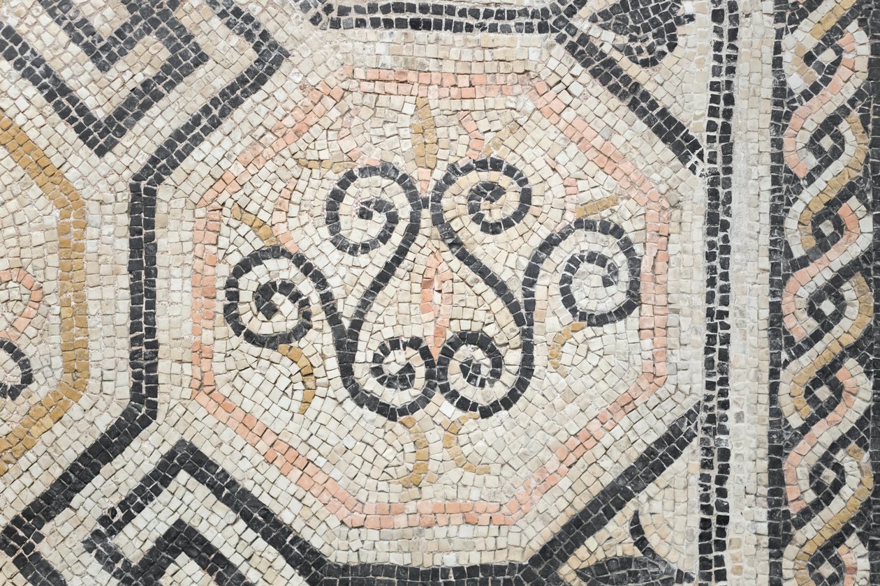  av Roman