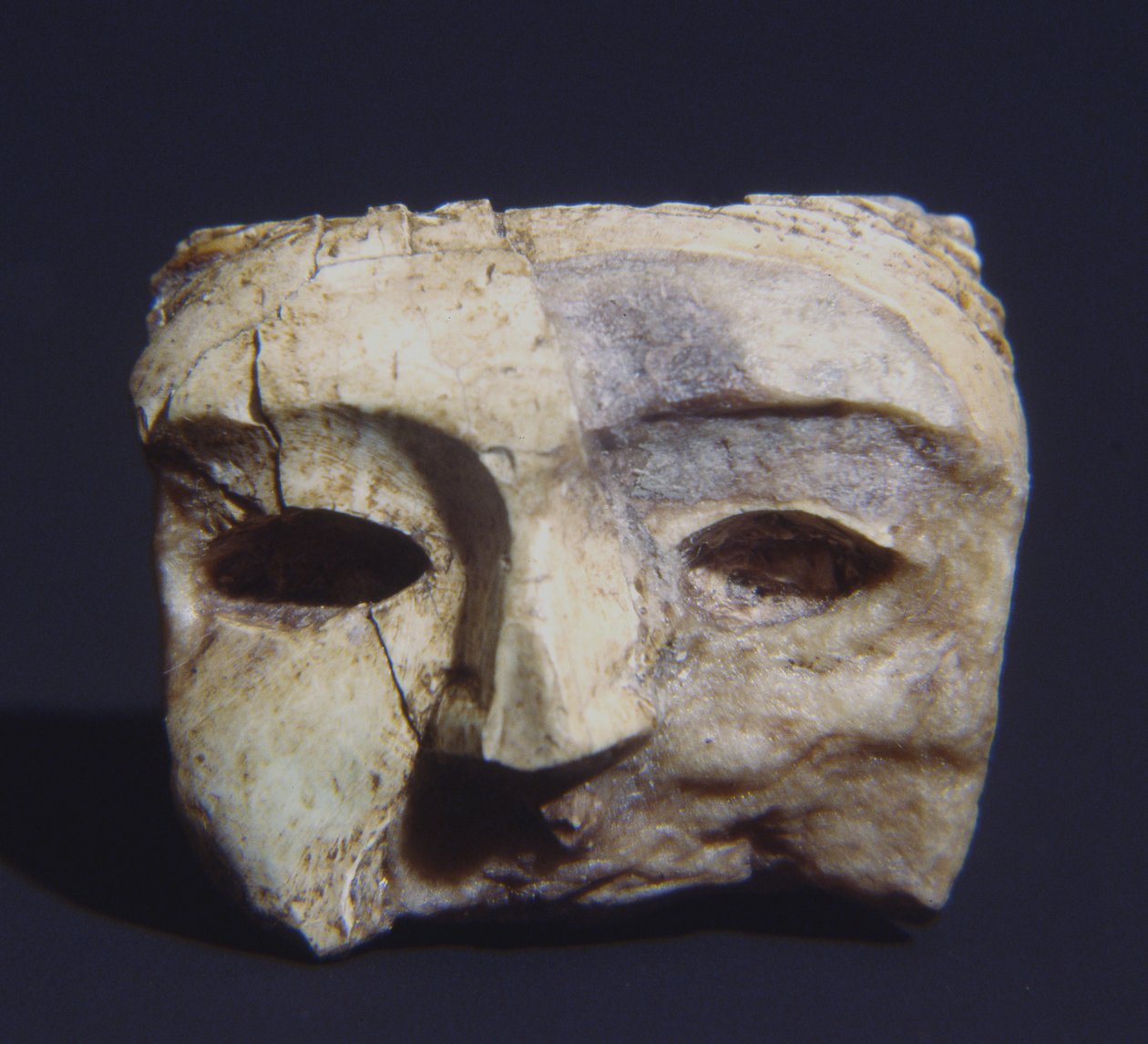 Menneskelig maske, fra graven til Bernardini di Palestrina av Roman