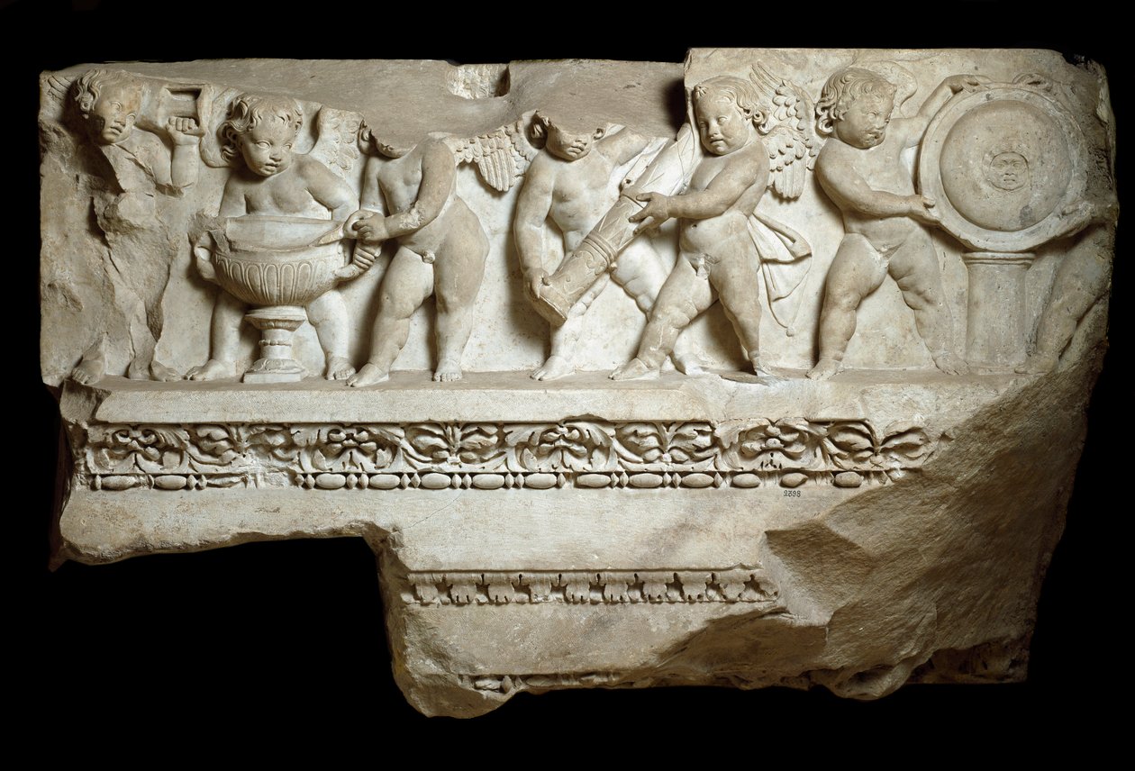 Elsker å bære armene til guden Mars, 2. århundre (marmorrelieff) av Roman