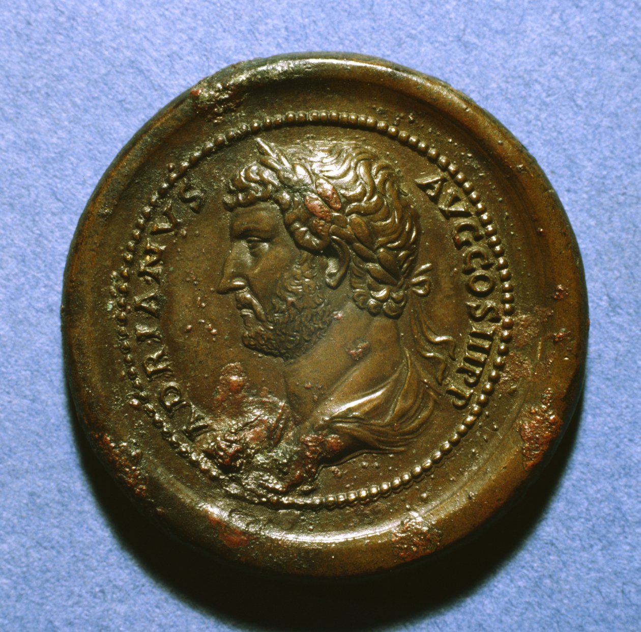 Medaljong av Hadrian, 117-38 (gull) av Roman