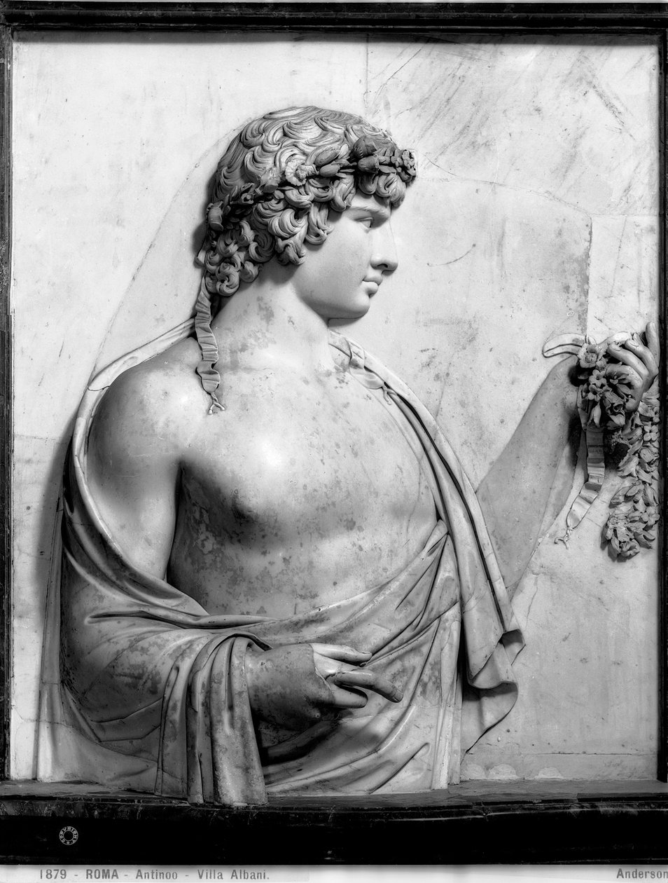Relieff som viser Antinous, ca. 130 (marmor) av Roman