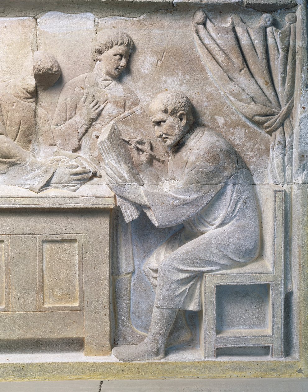 Relieff fra mausoleum som viser skatteoppkrever av Roman