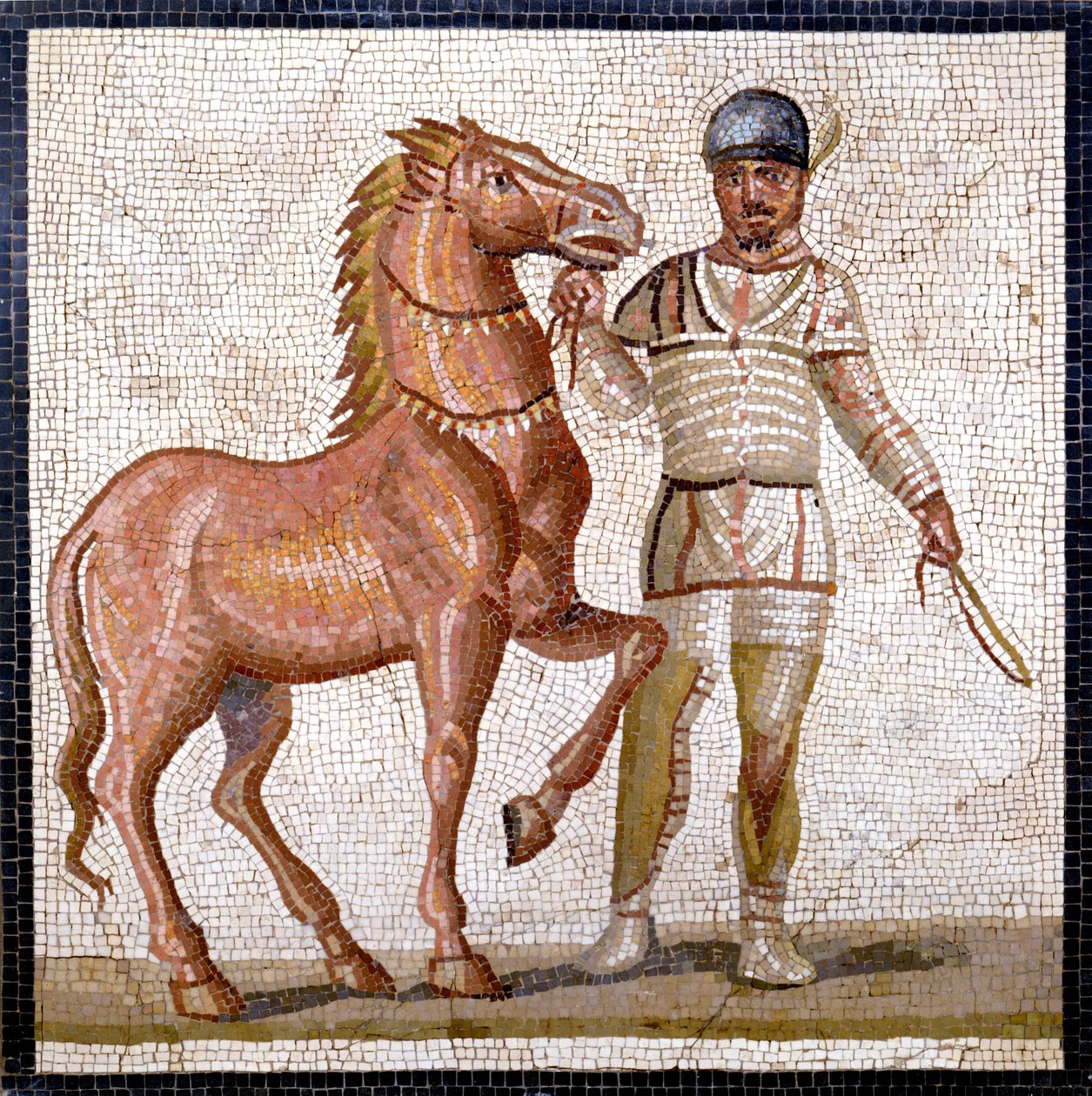 Representasjon av de fire fraksjonene i det romerske sirkuset: de hvite (factio albata). Fraksjonene var klubber som var engasjert i sirkuskonkurranser i det øvre imperiet (1. århundre e.Kr.) og preget av en farge. Mosaikk, Roma Museo nazionale Romano. av Roman
