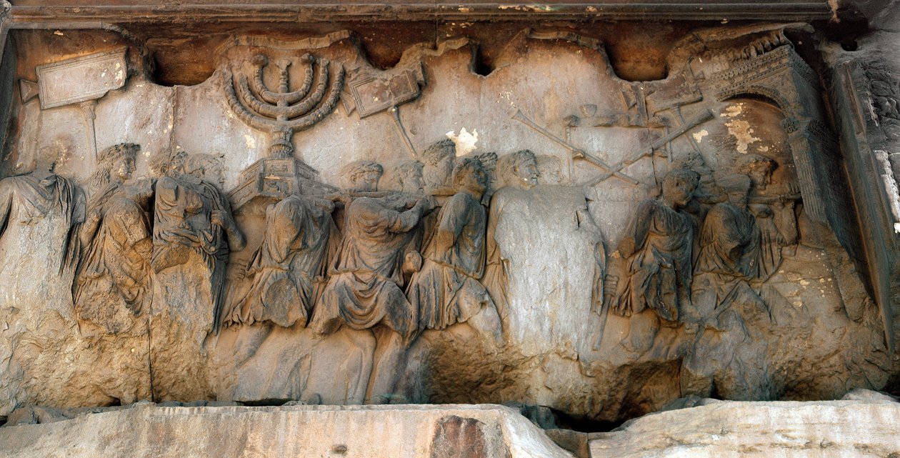 Romersk kunst: "" Triumffeste av alliansens ark med Menorah eller Menora (lysestake med 7 grener)"" Relieff fra det 1. århundre. Titusbuen, Foro Romano (romersk forum), Roma av Roman