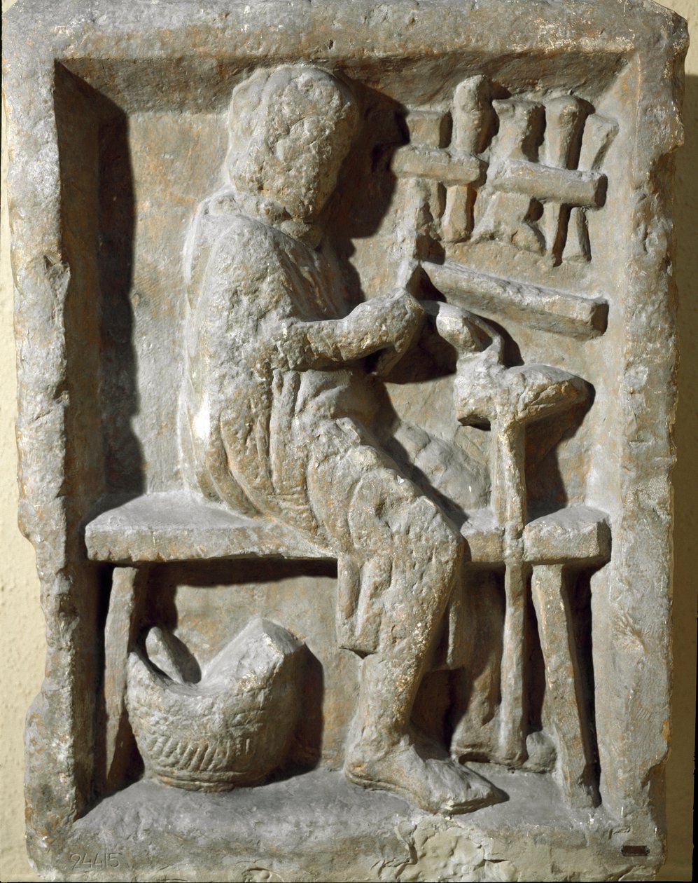Romersk kunst: "" smed i arbeid"" 1. århundre e.Kr. Roma, Museo della Civilta Romana av Roman