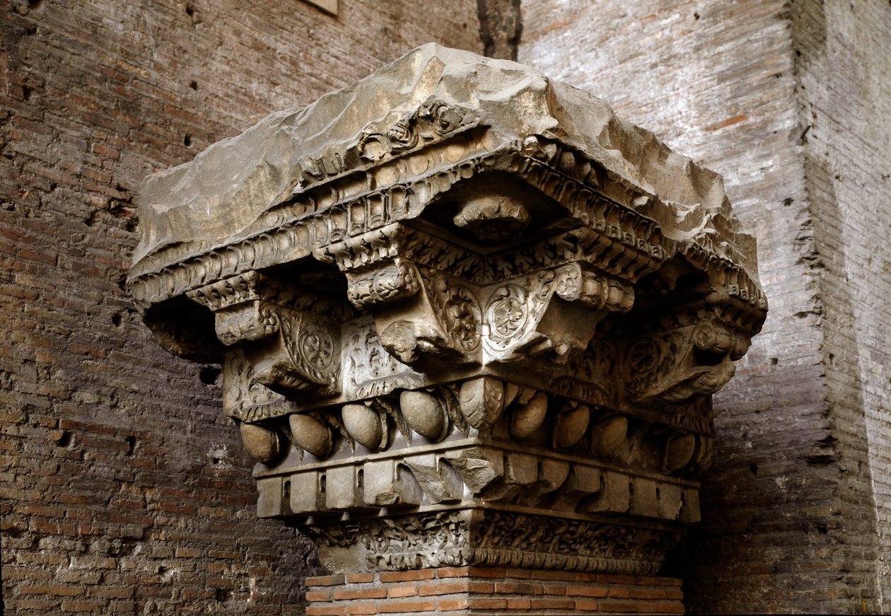 Romersk kunst: fragment av gesims. 1. århundre. Nasjonalt romersk museum (eller Terme), Roma av Roman