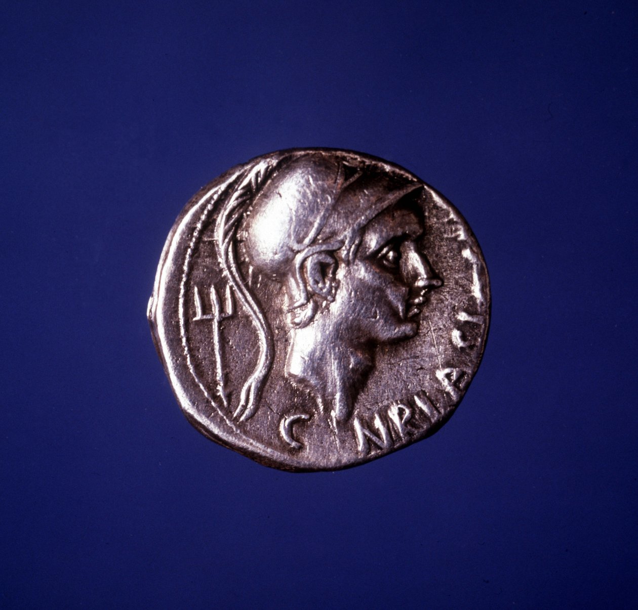 Sølvmynt med bildet av Scipio den afrikanske (235 f.Kr. - 183 f.Kr.). av Roman