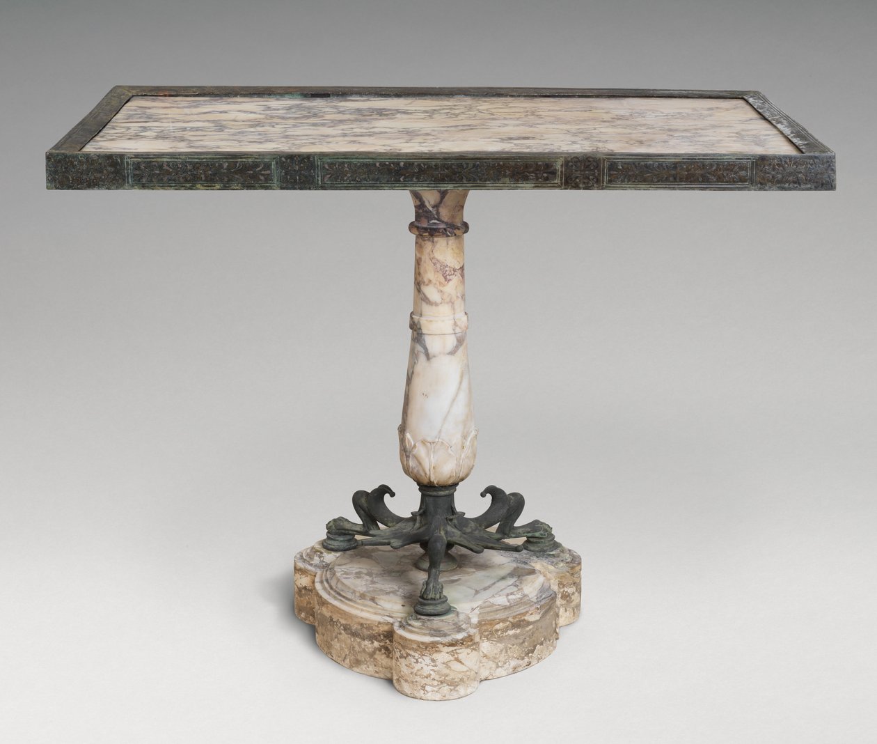 Marmor- og bronsebord av Roman Imperial Period