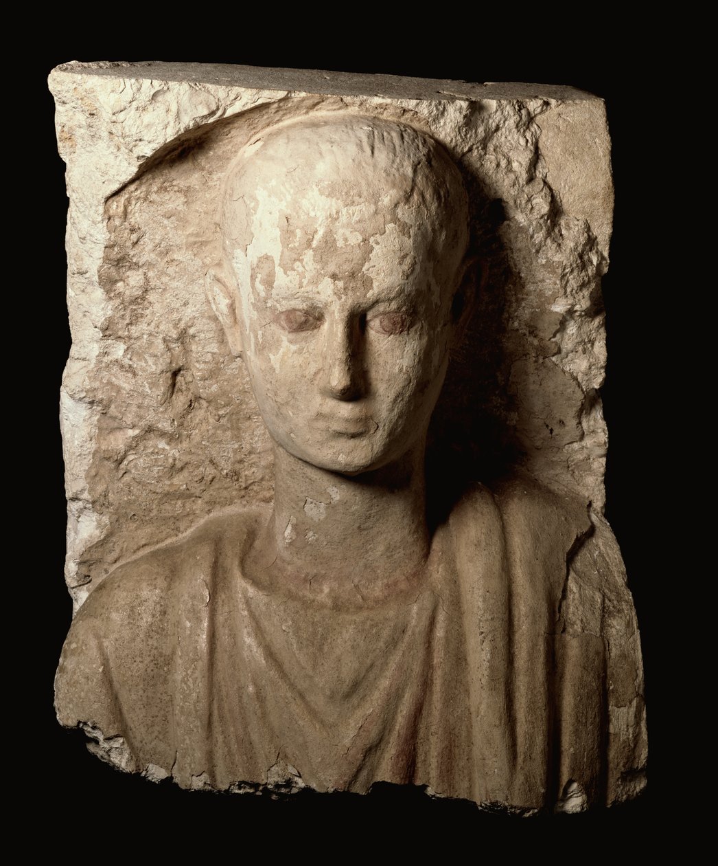 Fragment fra et monument skåret med overkroppen til en ung gutt, koptisk periode, ca. 300 e.Kr. (kalkstein) av Roman Period Egyptian