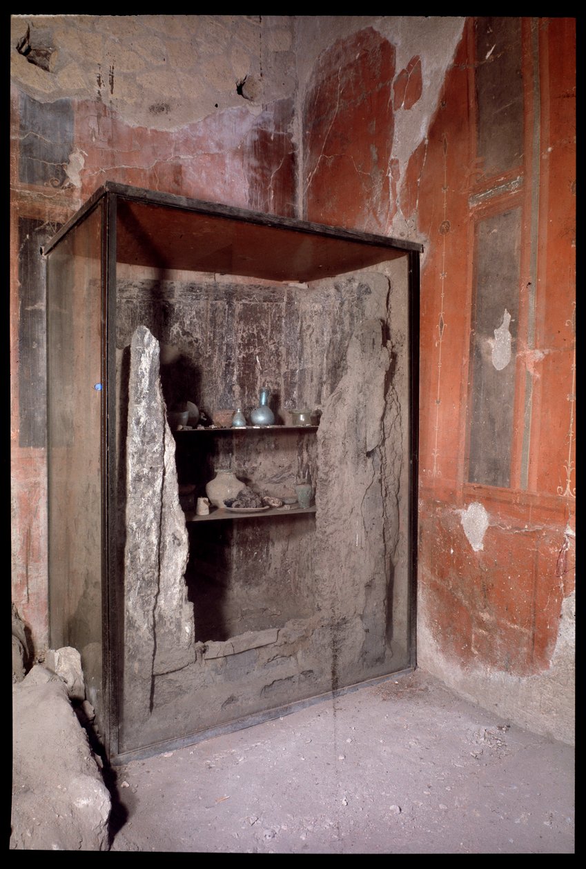 Karbonisert garderobe, Casa a Graticcio, 5. århundre f.Kr.-1. århundre e.Kr av Roman Roman