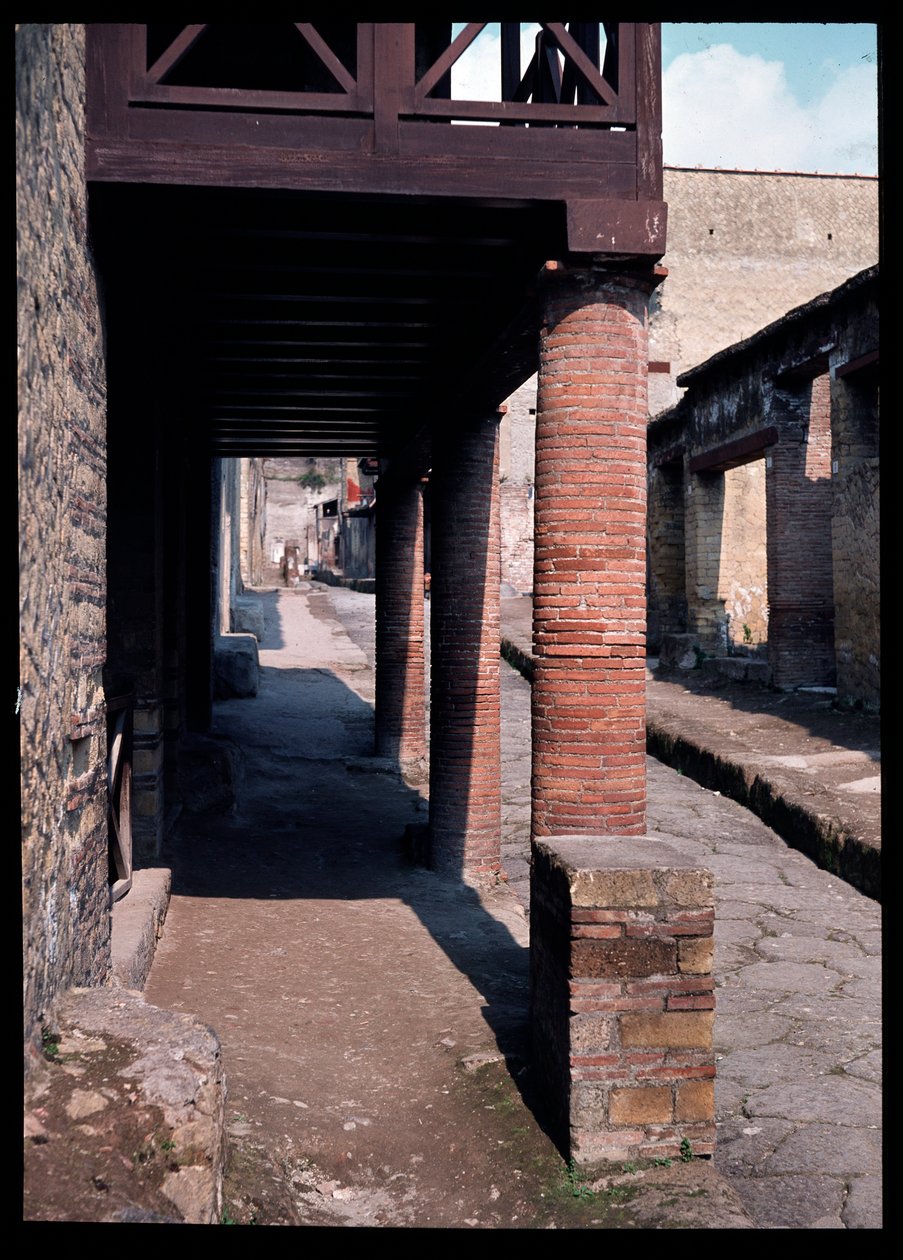 Gate, 5. århundre f.Kr.-1. århundre e.Kr av Roman Roman