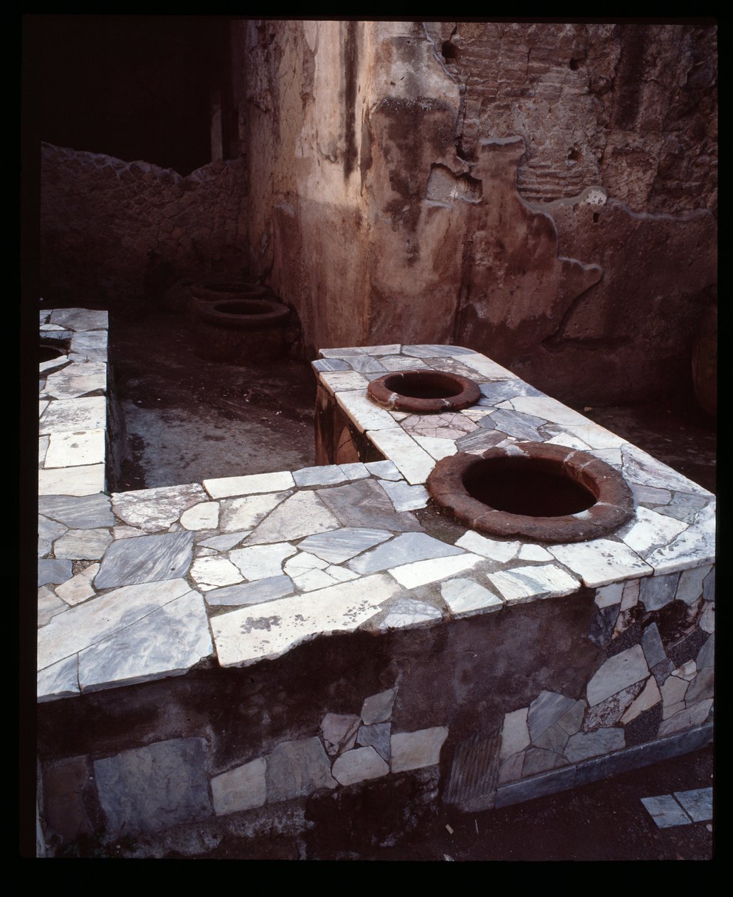 Thermopolium marmor teller, 5. århundre f.Kr. - 1. århundre e.Kr av Roman Roman