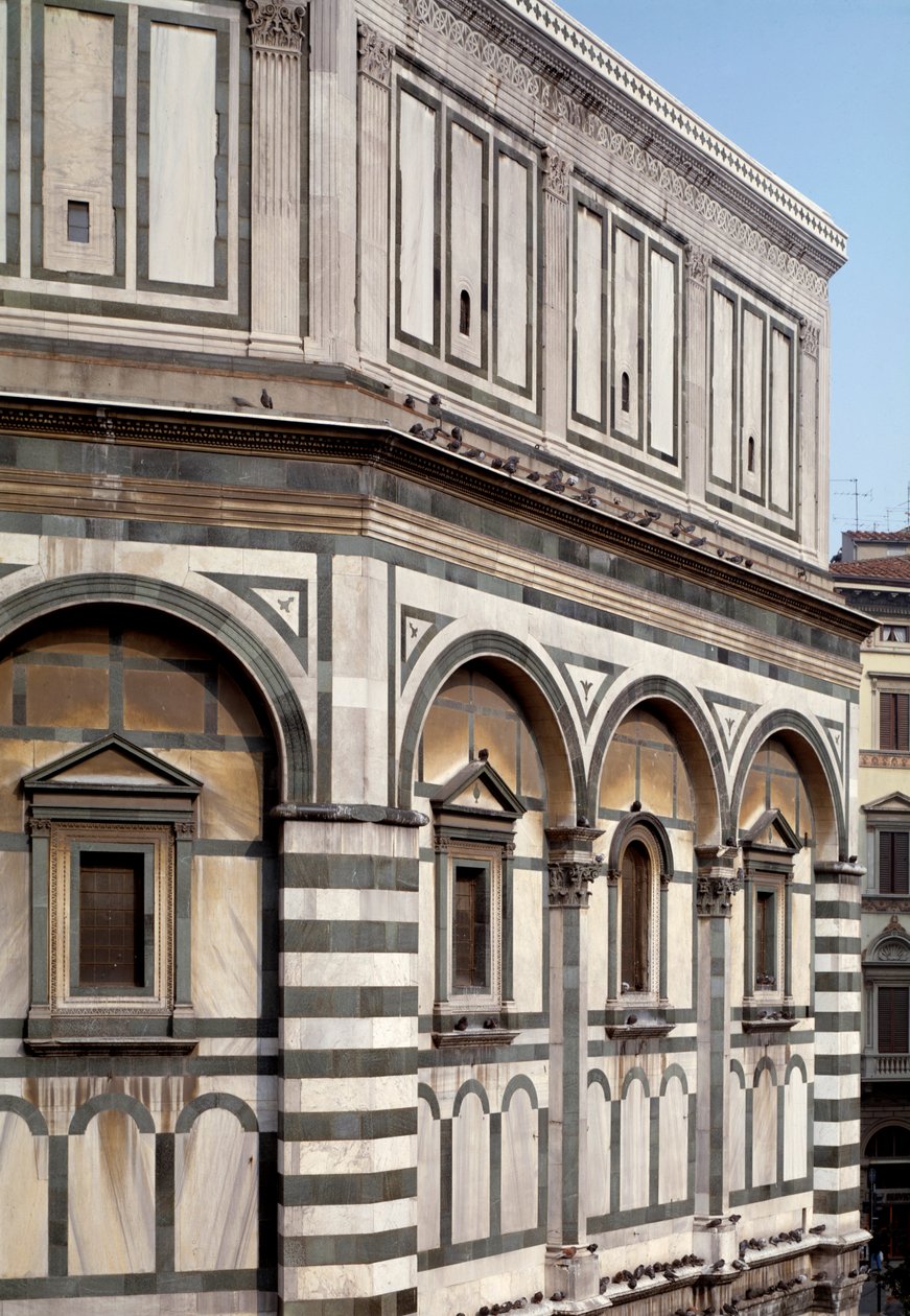 Utvendig utsikt over døperen St John the Baptist (Florence Baptistery) av Romanesque