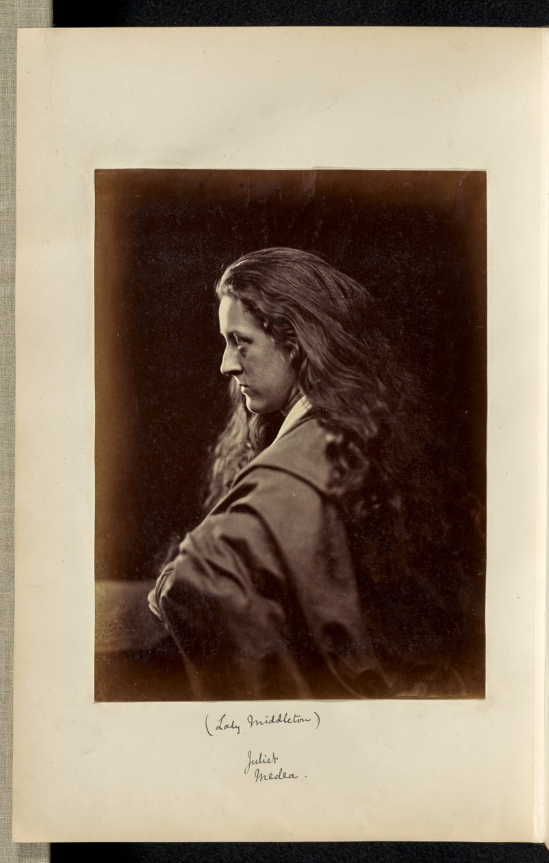  av Ronald Ruthven Leslie Melville