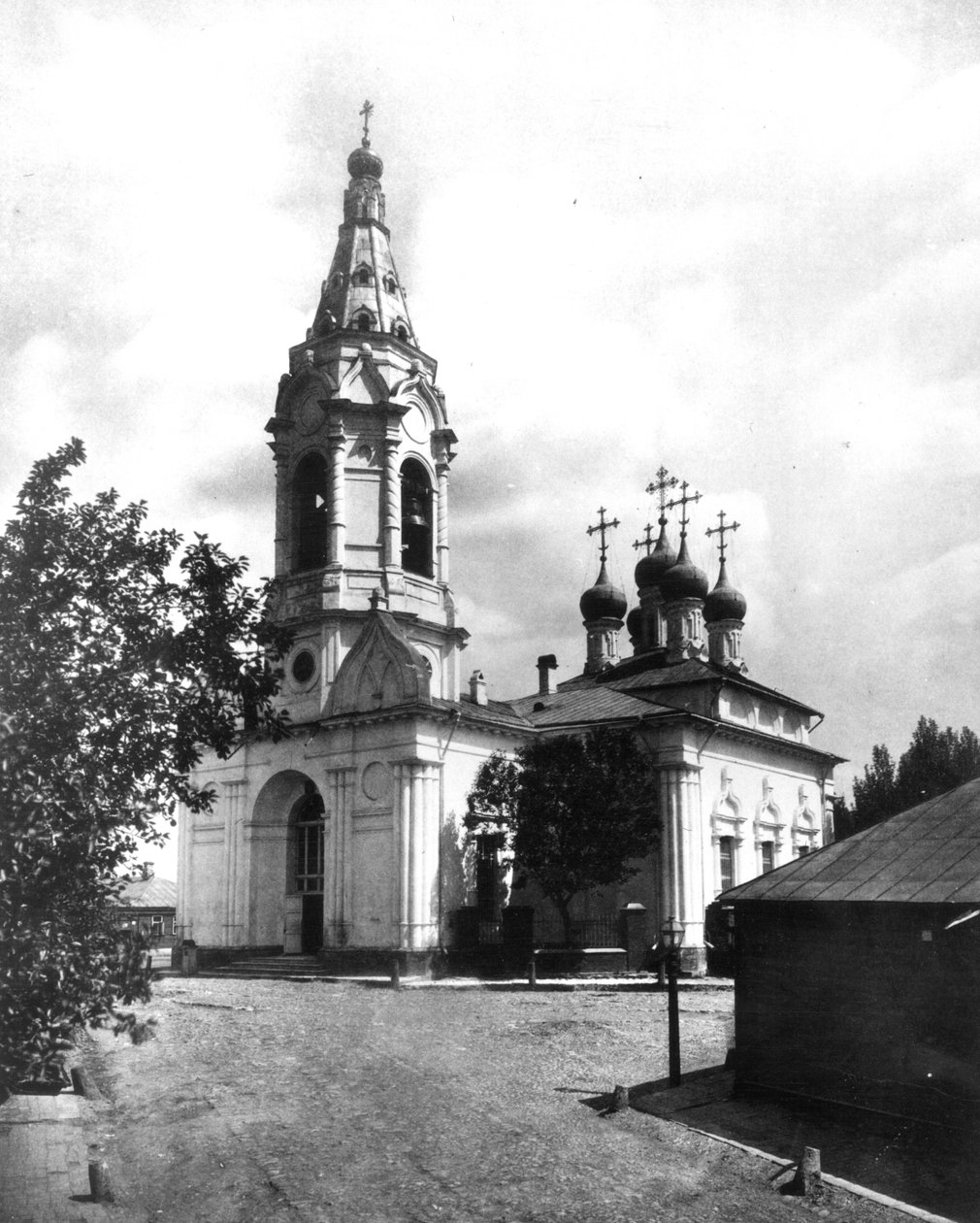 Bebudelseskirken på bredden, nær Plyushchikha, Moskva av Russian Photographer