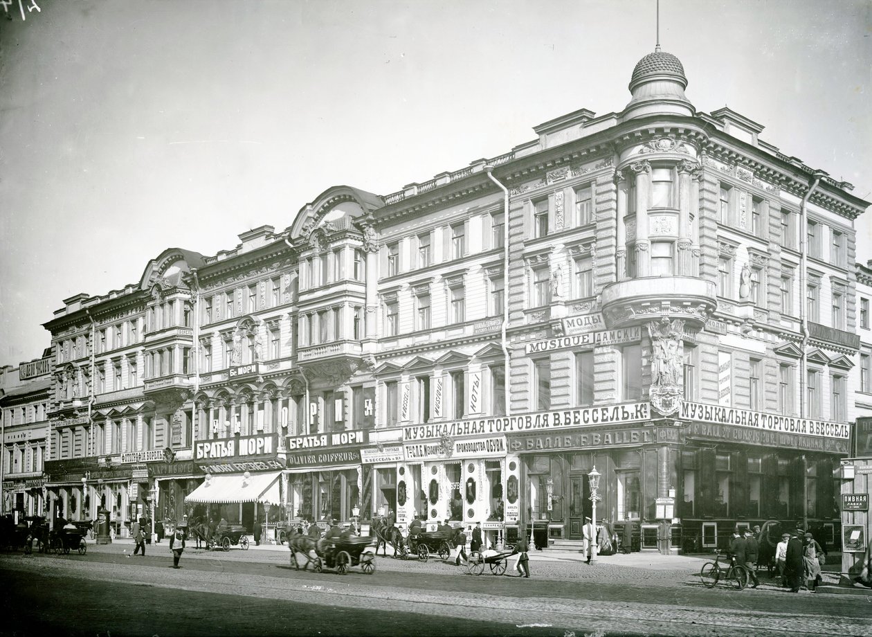 Nr 54 Nevsky Prospekt, hjørnet av Malaya Sadovaya Street, St. Petersburg, tidlig på 1900-tallet av Russian Photographer