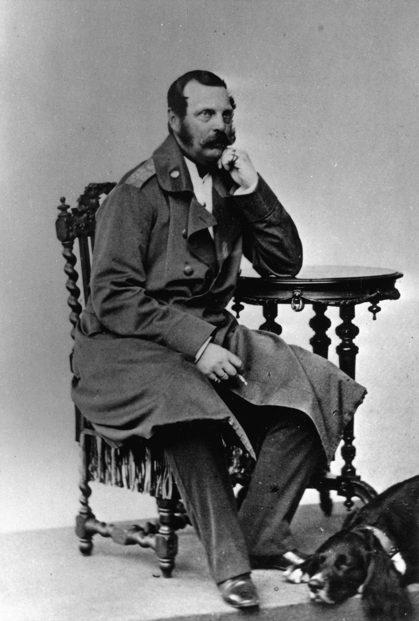 Portrett av keiser Alexander II av Russland (Alexandre II, Alexandre Nikolaievitch Romanov, Alexander II Nikolaevich) (1818-1881) av Russian Photographer