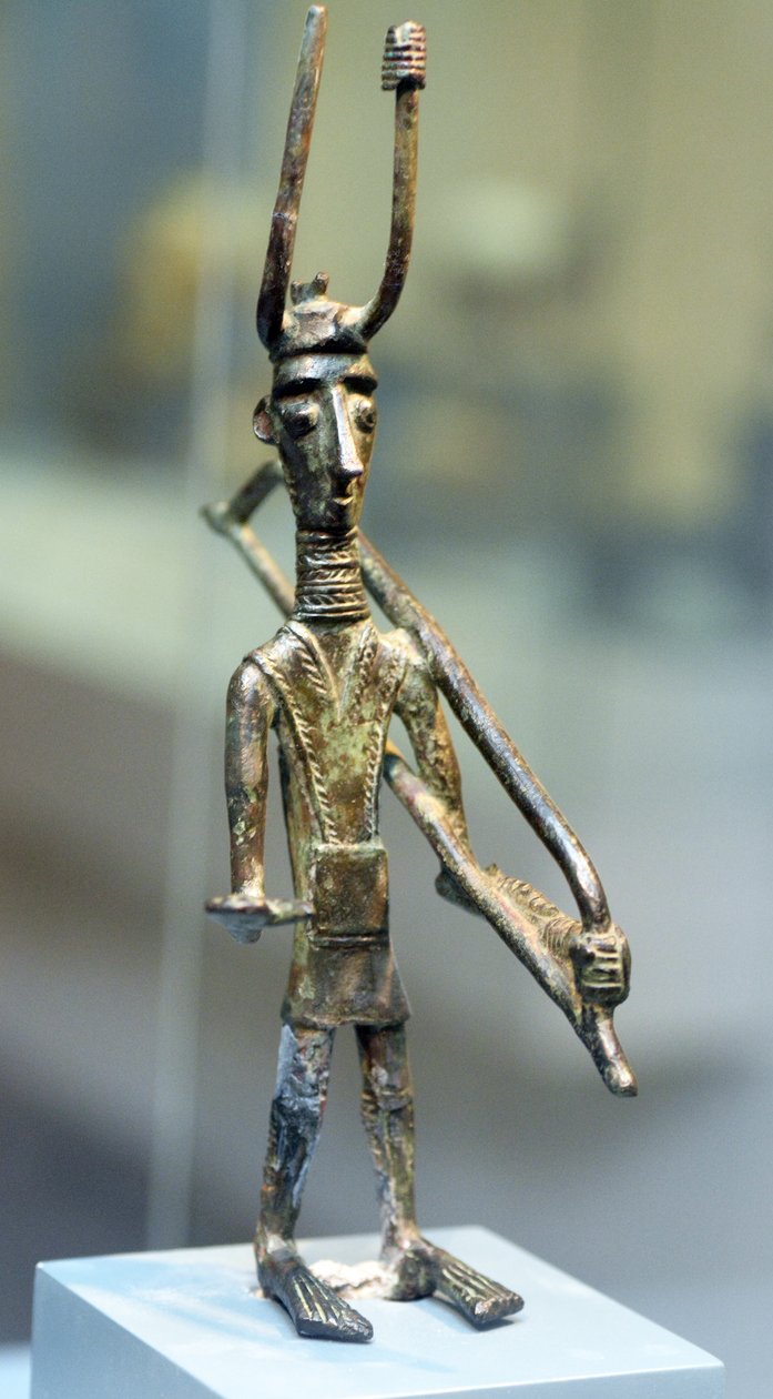 Bronsefigur av en kriger, ca. 1800-1200 f.Kr. (bronse) av Sardinia Nuragic Civilization