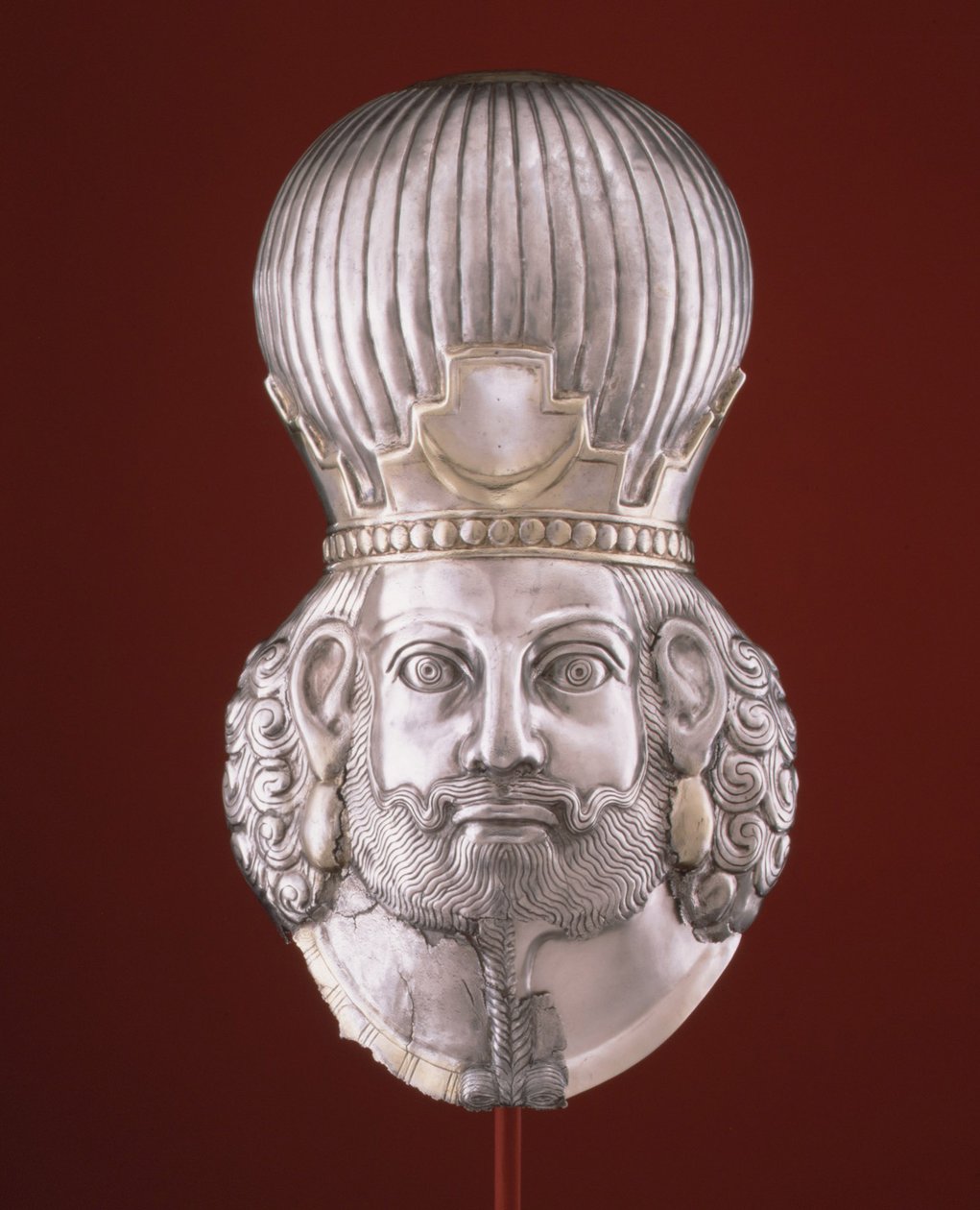 Head of a king, c.4th century (silver, mercury gilding) av Sasanian School