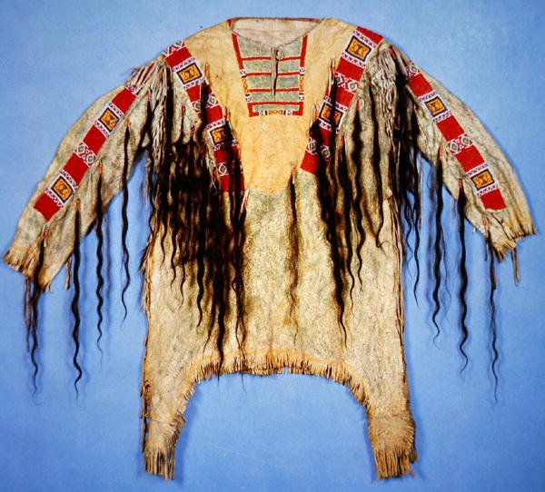Frynset skjorte, Sioux Tribe (tekstil) av School American