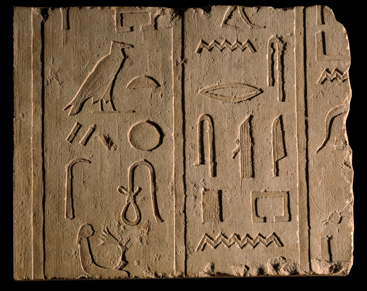 Egyptisk antikke: begravelsesinnskrift som nevner en dame ved navn Takhout. 8. århundre f.Kr. Paris, Louvre-museet av School Egyptian