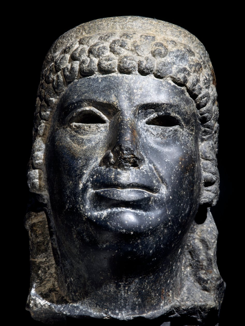Leder av Cleopatra III, basaltskulptur. Egyptisk sivilisasjon, ptolemaisk periode, 2. århundre f.Kr. av School Egyptian