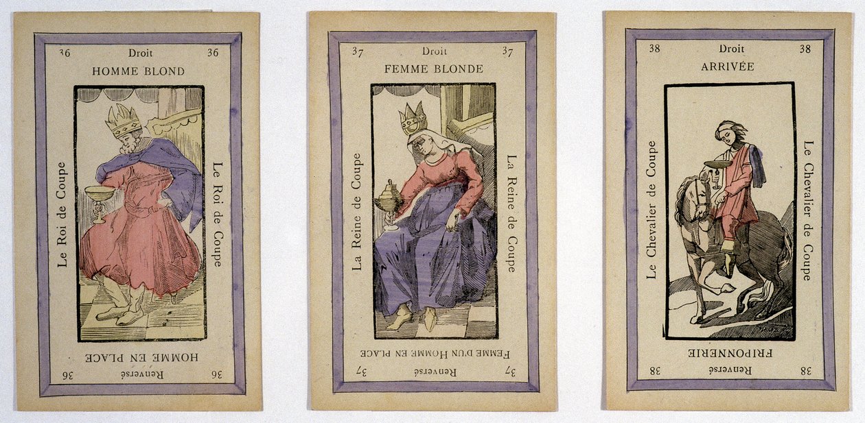 Gamle kort å spille med kongen (blond mann), dronningen (blond kvinne) og rytteren (avsluttende) cup. Musée de la Carte à Joueur, Issy-les-Moulineaux. av School French