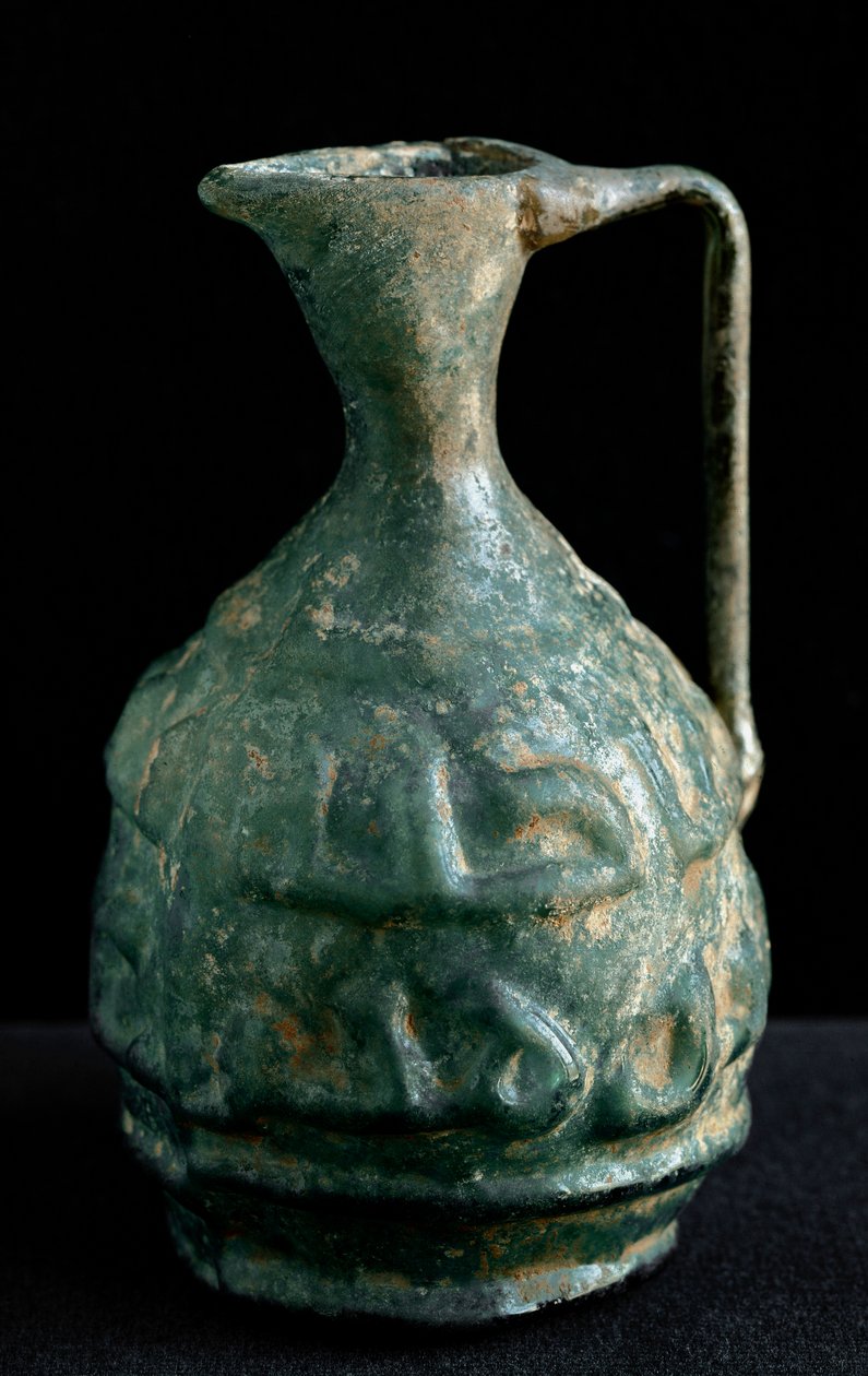 Liten glassamfora med inskripsjoner. 9.-10. århundre Fra Irak. Dim. 8,9 cm Paris, Musée du Louvre av School Iraqi
