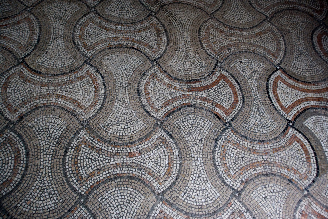 Detalj av gulvdekorasjon (mosaikk) av School Italian