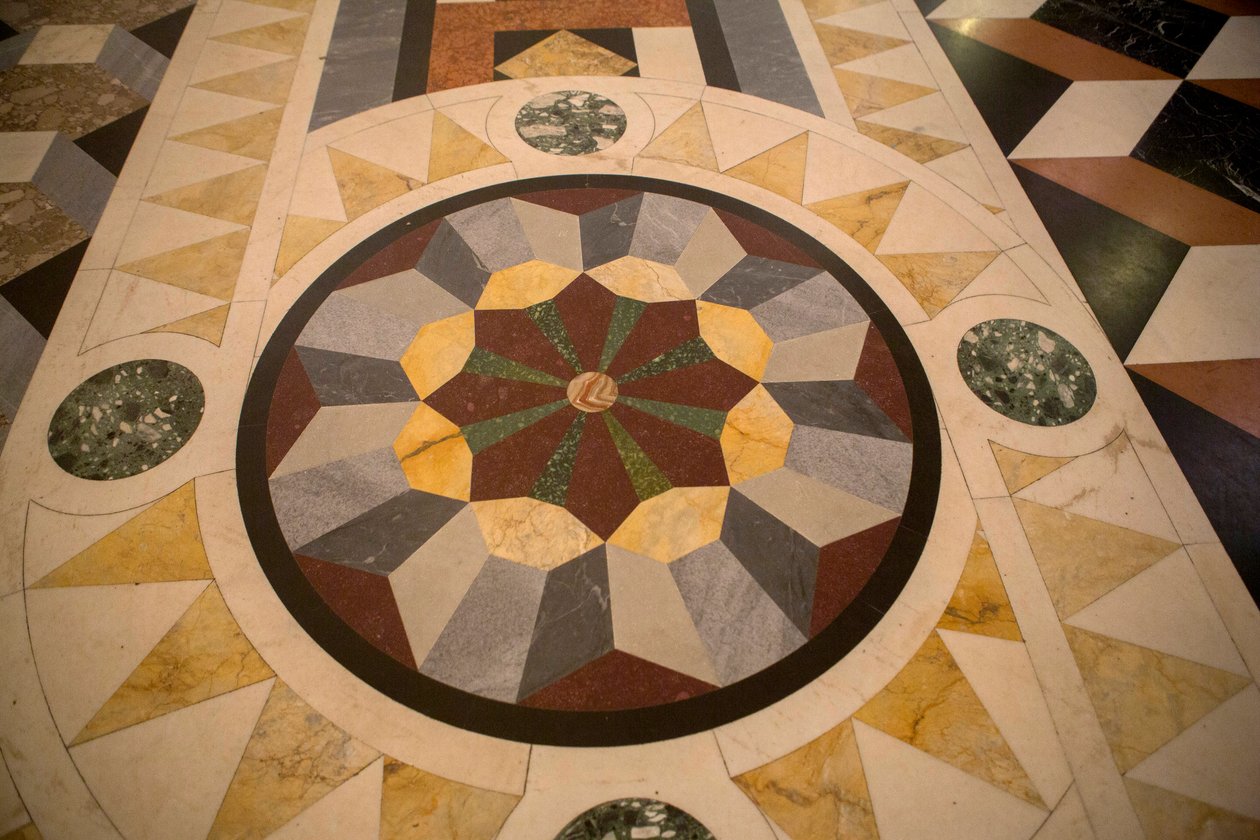 Scuola Grande di San Rocco, etasje av School Italian