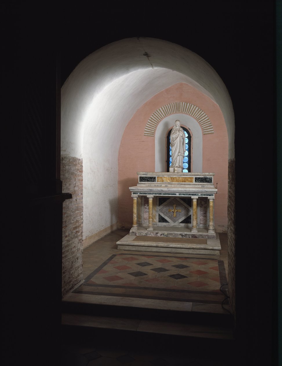 Utsikt over det andre kapellet til kirken Saints Vincent og Anastasius, 625-1221 Abbey of Tre Fontane (Abbey of Tre-Fontane eller Abbey of the Three Fountains) nær Roma Italia (Utsikt over det andre kapellet til kirken Sts Vincent og Anastasius , 625-1221  av School Italian