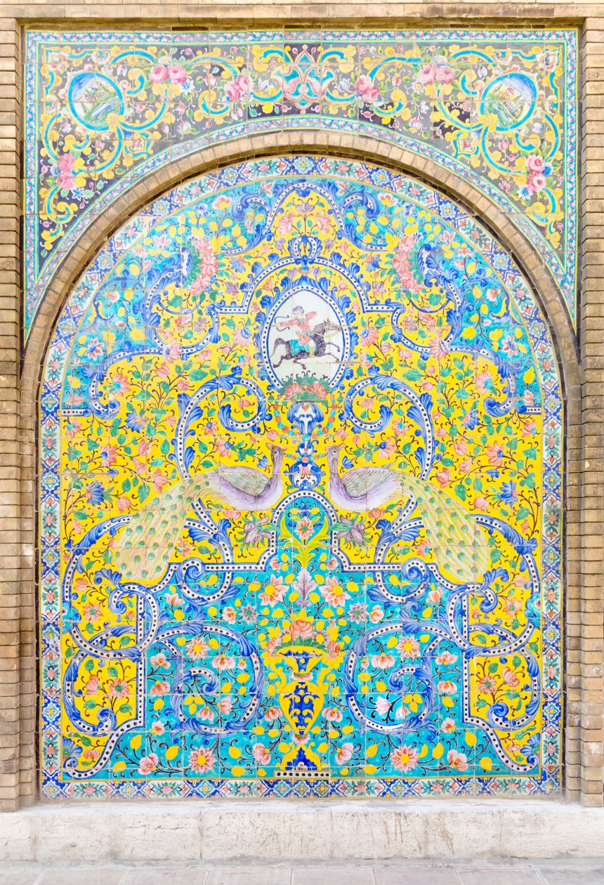 Flisarbeid ved Golestan-palasset, Teheran, Iran (bilde) av School Qajar